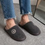 Men's Bear Plush Slippers with Fleece Lining - Image 4